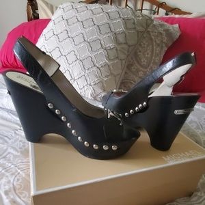 Wedge sandals